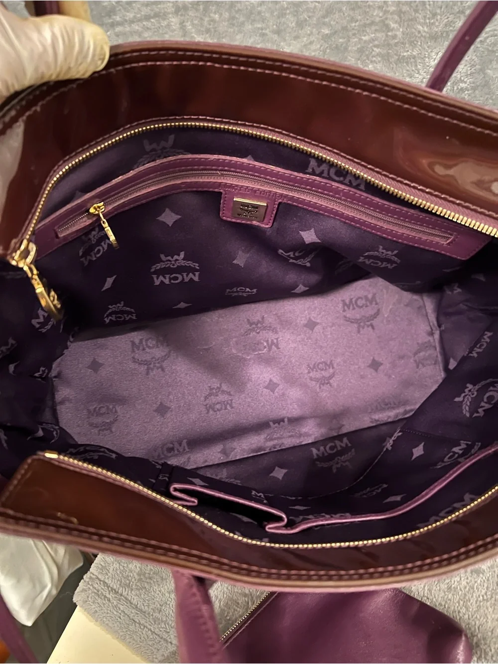 MCM Patent Tote in Dark Brown with Plum Handles